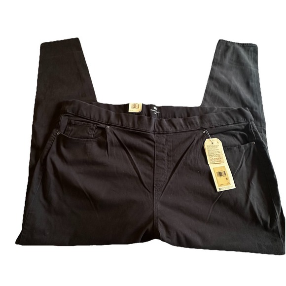 Levi's Womens 26W Black Shaping Leggings Pull On Pants Stretch Slimming NEW - Picture 3 of 8